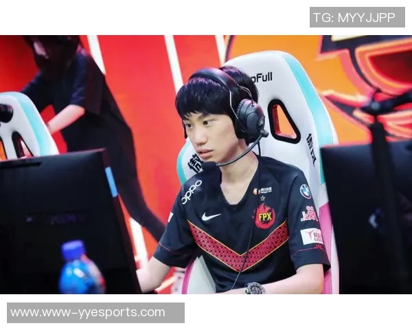 赛后分析FPX与TES在S15英雄联盟比赛中的实力对比与战术解析