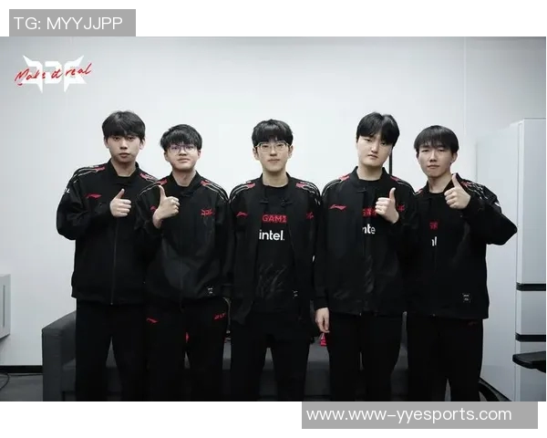 探索JDG战队在S15电竞总决赛王者荣耀中的比赛经验与策略揭秘 探索JDG战队在S15电竞总决赛王者荣耀中的比赛经验与策略揭秘